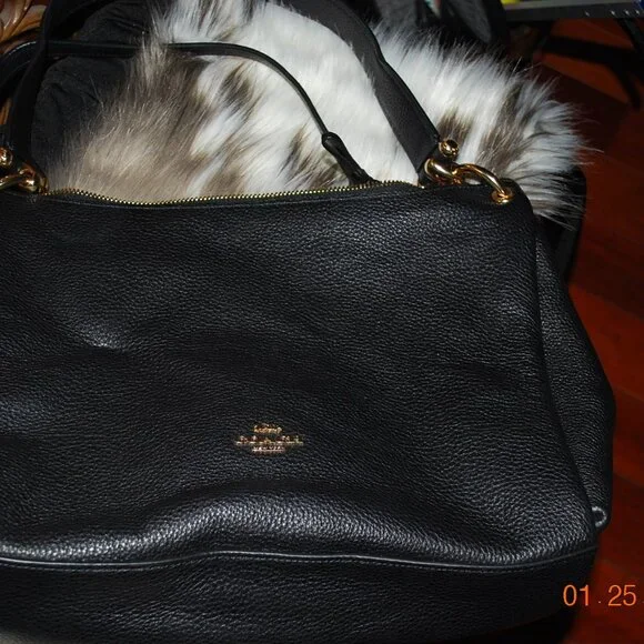 Coach Black handbag with Straps - Picture 8 of 9